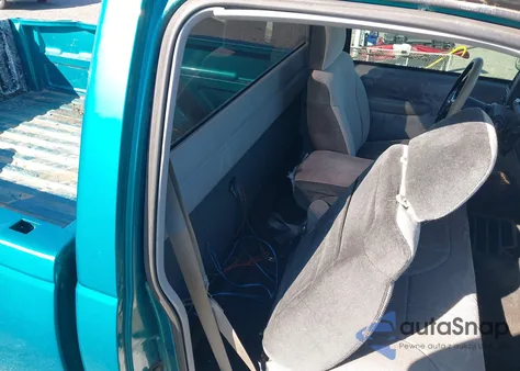 1995 GMC Sierra C1500 from USA, damaged, VIN 1GTEC14H4SZ529128